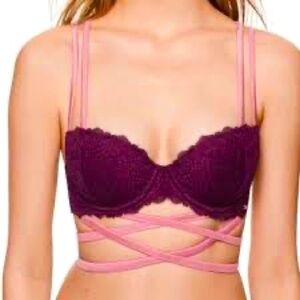 💕Valentine’s Day💕 Victoria’s Secret PINK | Super Strappy Push-up Bra